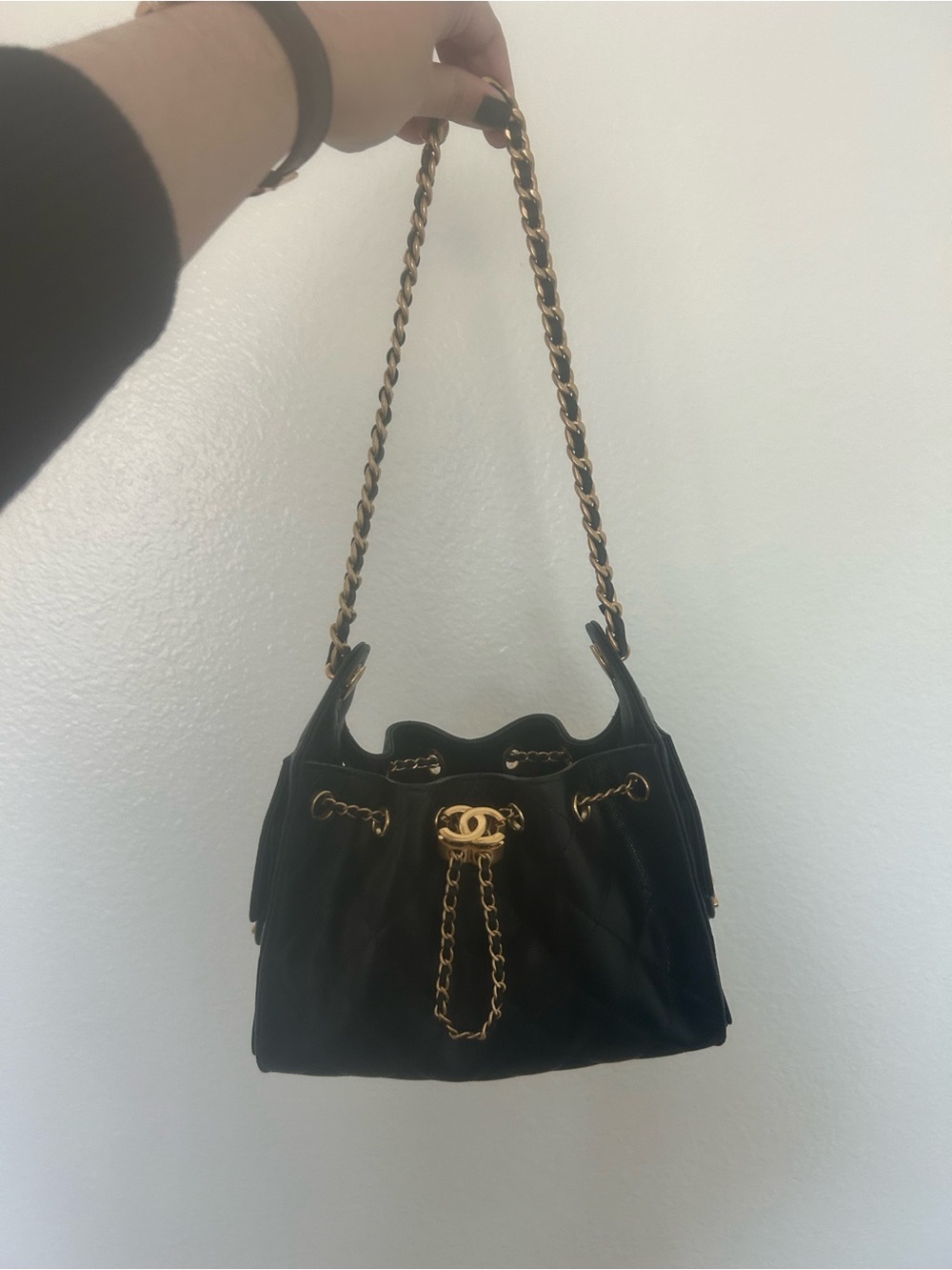 Black Quilted Leather Shoulder Bag 25 with Gold Chain